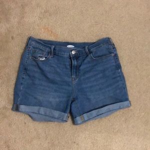 Woman’s Jean Shorts